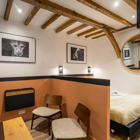 Luxe Marais Getaway - Exclusive Avec Sauna * باريس