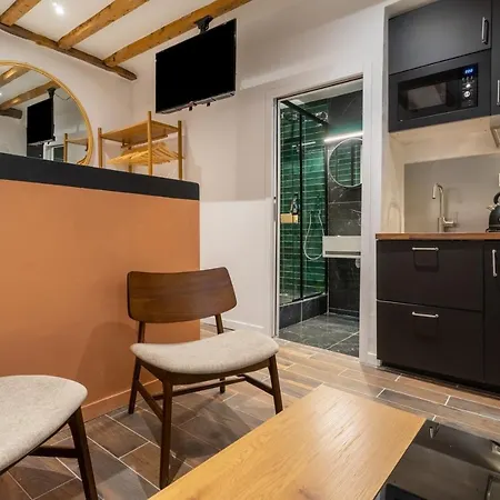 شقة Luxe Marais Getaway - Exclusive Avec Sauna *